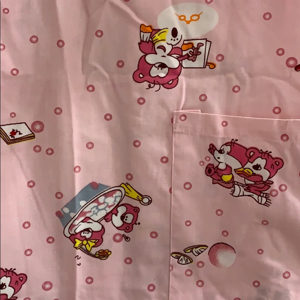 M&M Scrub Top - Picture 3 of 5